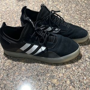 Adidas skate shoe